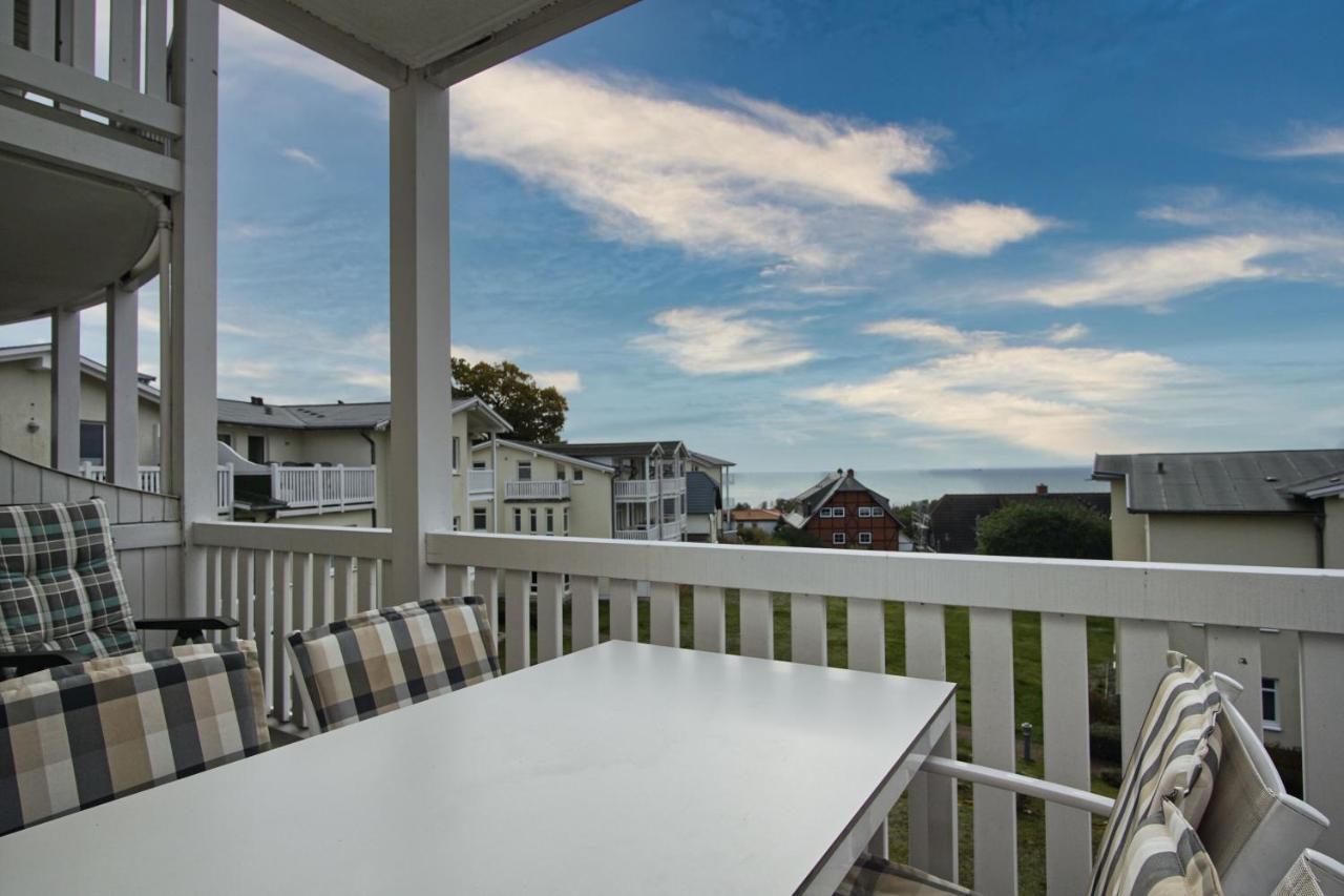 Mit Meerblick Und Balkon, Gratis Nutzung Vom Ahoi Erlebnisbad Und Sauna In Sellin - Meeresblick Fewo 38 غورين المظهر الخارجي الصورة